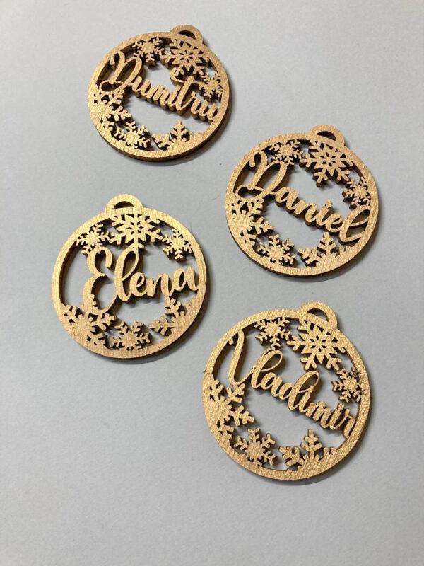Bolas de madera personalizadas con nombre